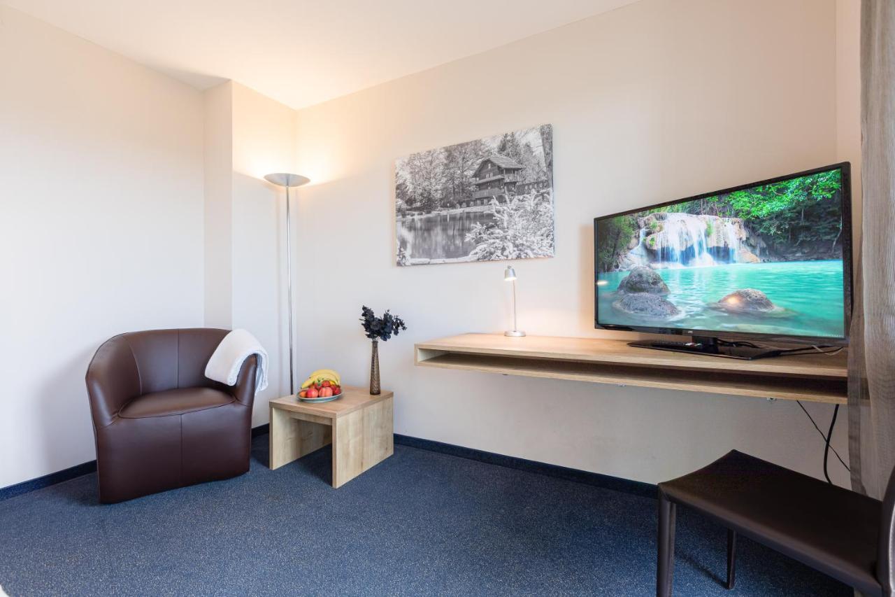 Aarau West Swiss Quality Hotel Oberentfelden Ngoại thất bức ảnh