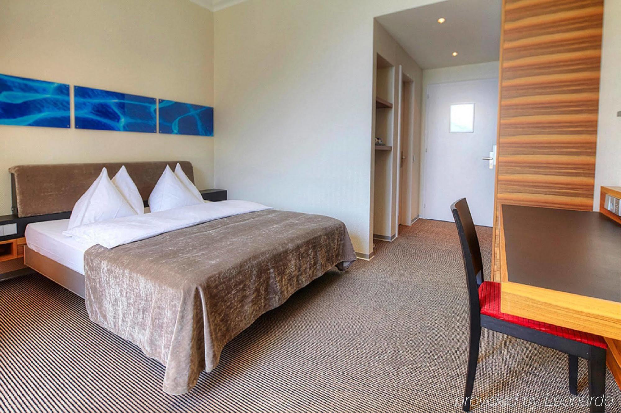 Aarau West Swiss Quality Hotel Oberentfelden Ngoại thất bức ảnh