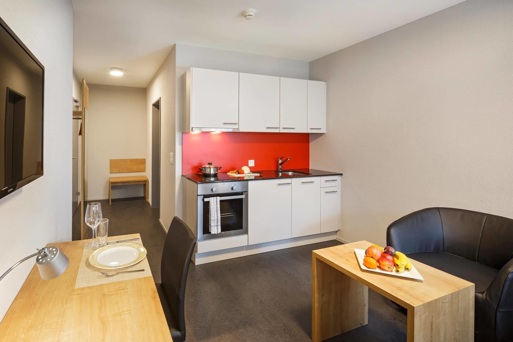 Aarau West Swiss Quality Hotel Oberentfelden Ngoại thất bức ảnh