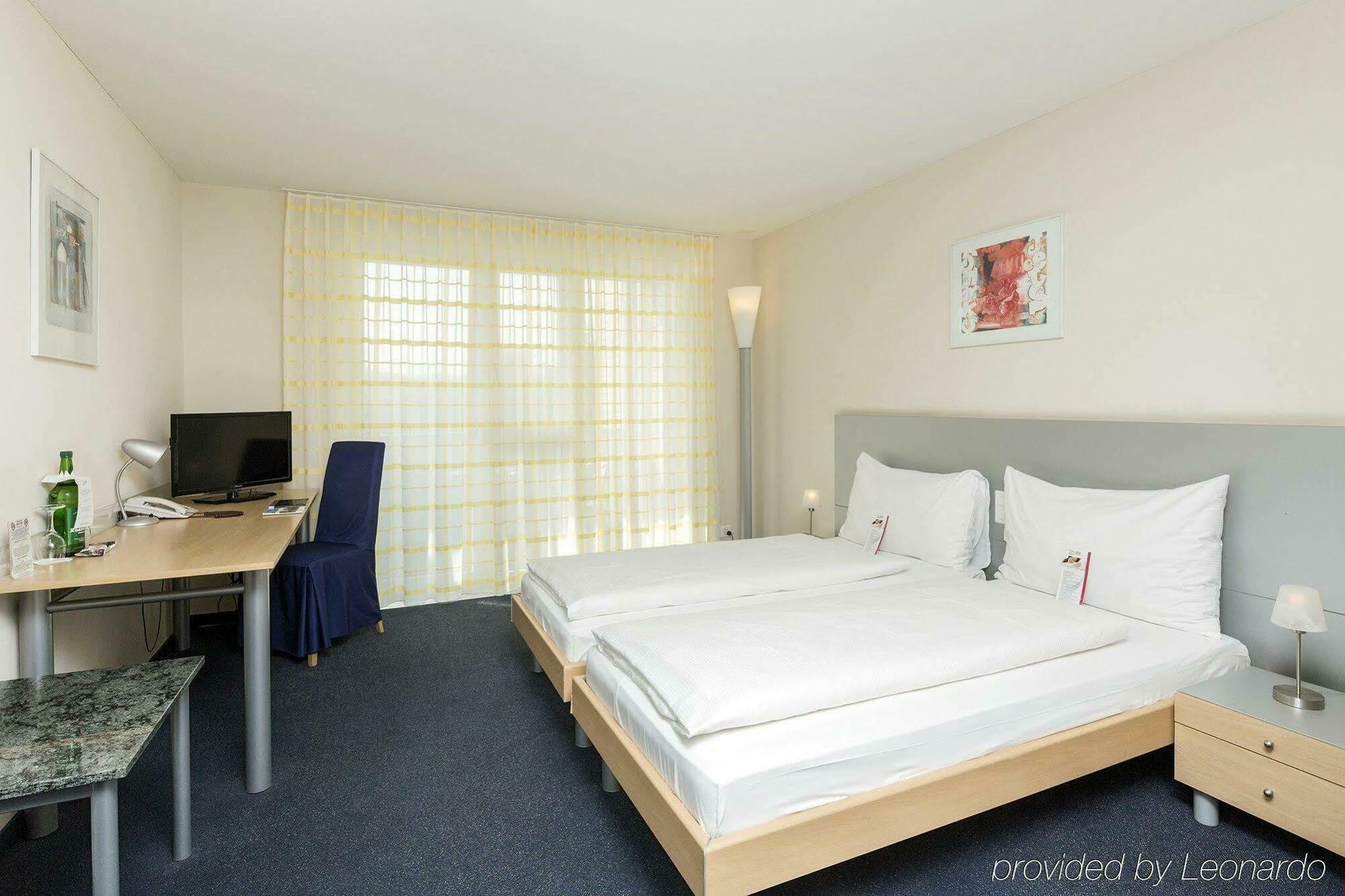 Aarau West Swiss Quality Hotel Oberentfelden Ngoại thất bức ảnh