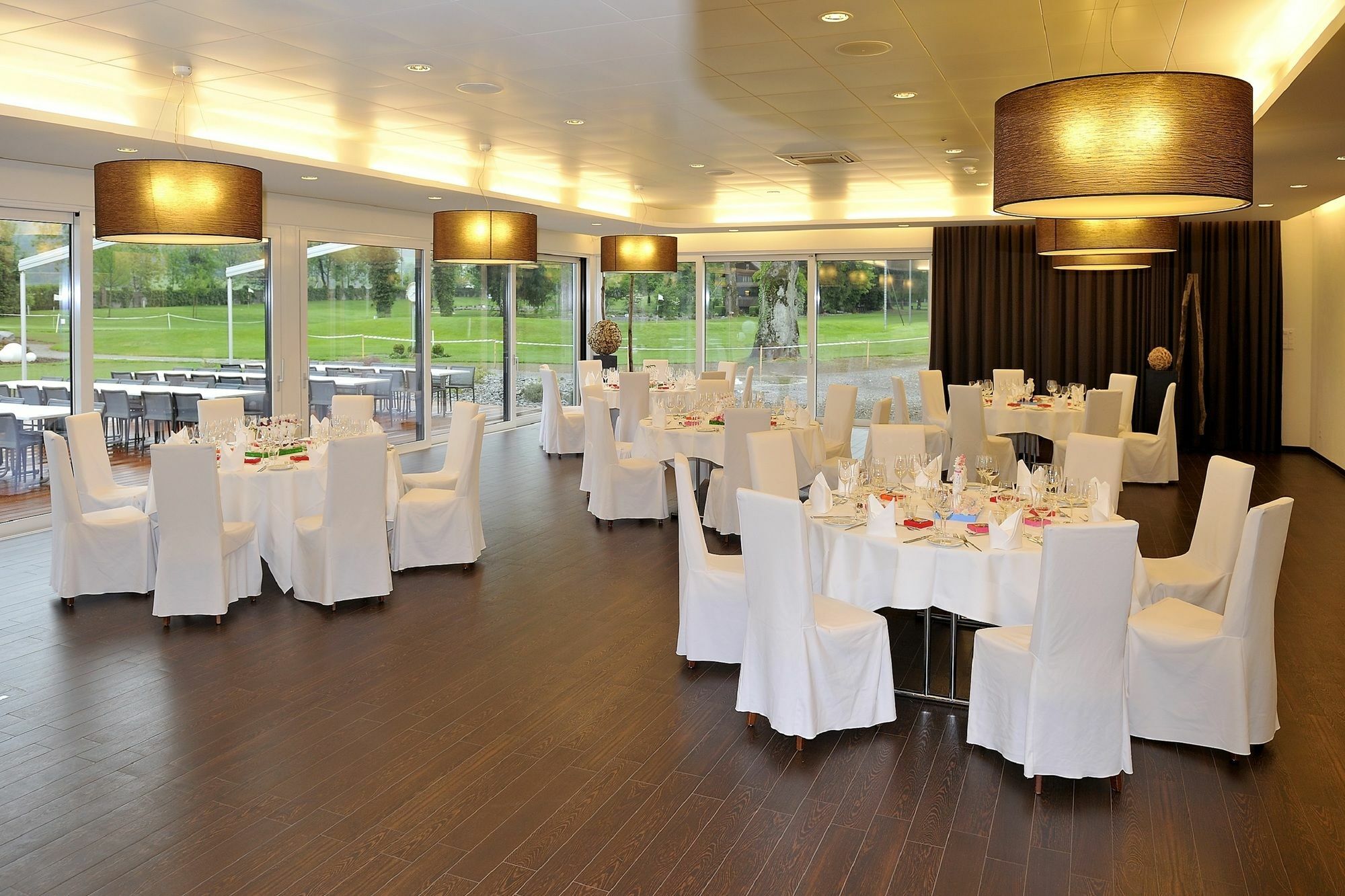 Aarau West Swiss Quality Hotel Oberentfelden Ngoại thất bức ảnh